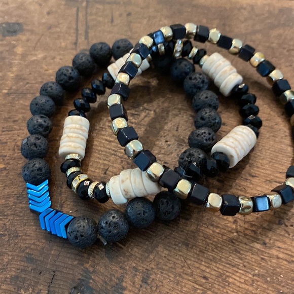 Set of three stack bracelets - Picture 3 of 4